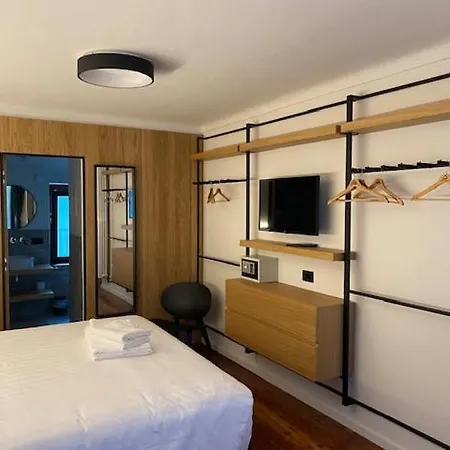 Salei Hotel 3*